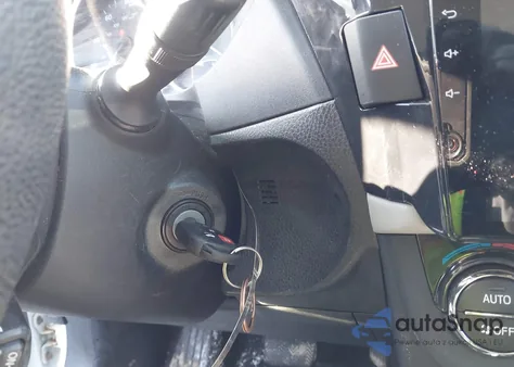 2014 Toyota Corolla Le z USA, uszkodzony, nr VIN 2T1BURHE2EC032642